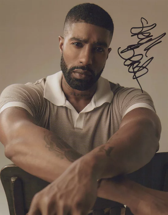 Skyh Black autograph