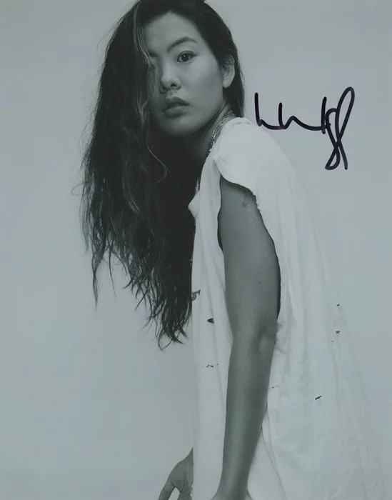 Nicole Kang autograph