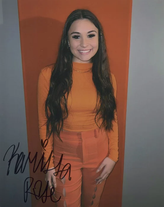 Karissa Rose autograph