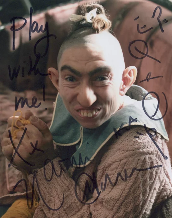 Naomi Grossman autograph