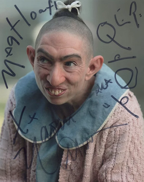 Naomi Grossman autograph