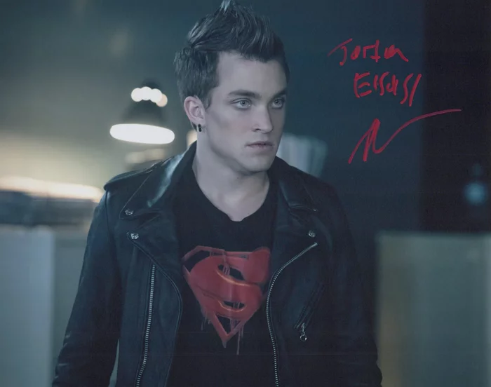 Jordan Elsass autograph