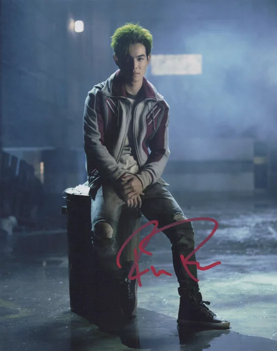 Ryan Potter autograph