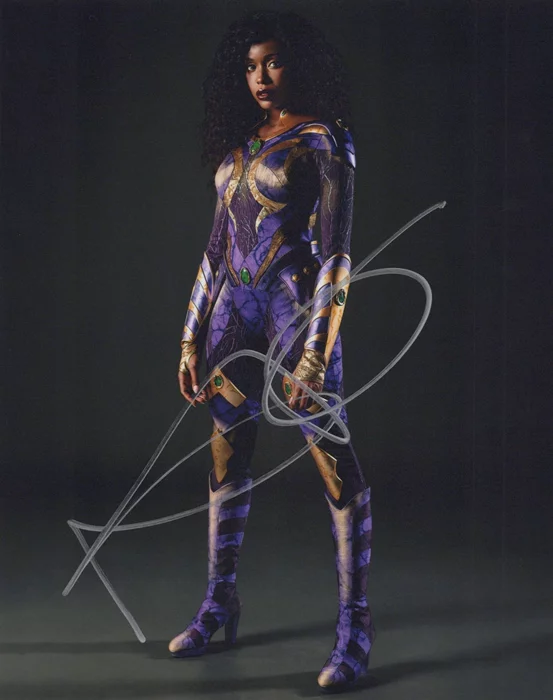 Anna Diop autograph