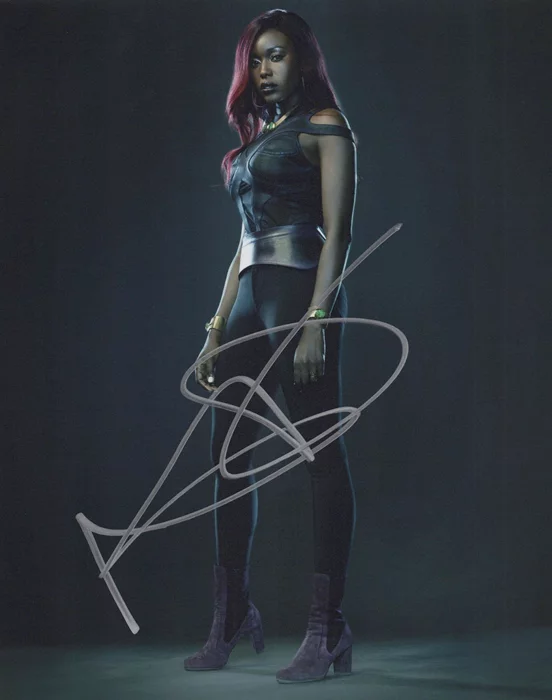 Anna Diop autograph