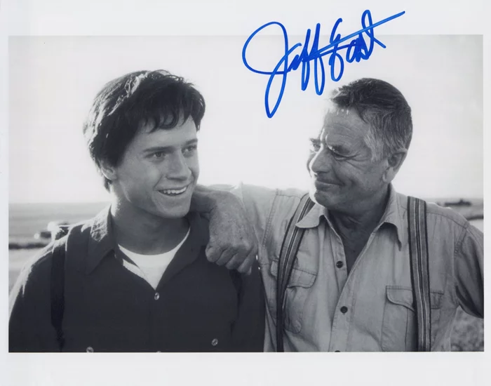 Jeff East autograph