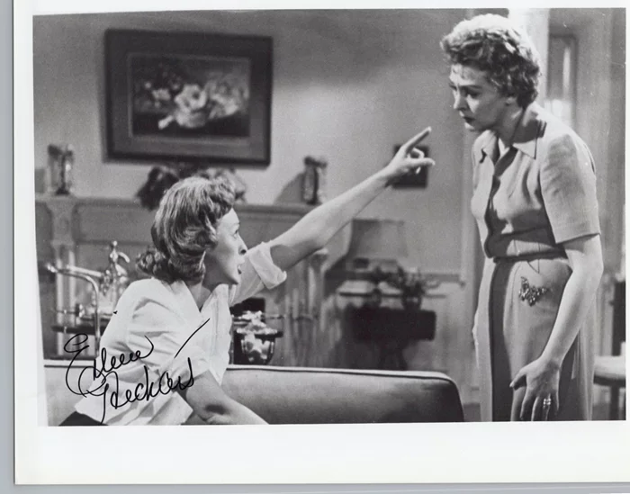 Eileen Heckart autograph