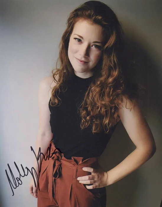Molly Kunz autograph