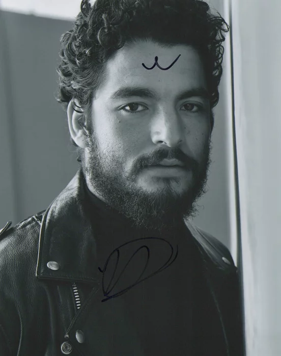 Bobby Soto autograph