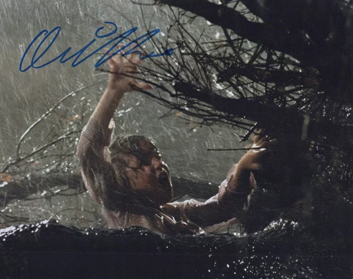 Oliver Robins autograph