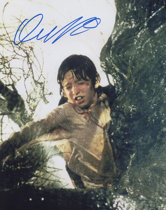 Oliver Robins autograph