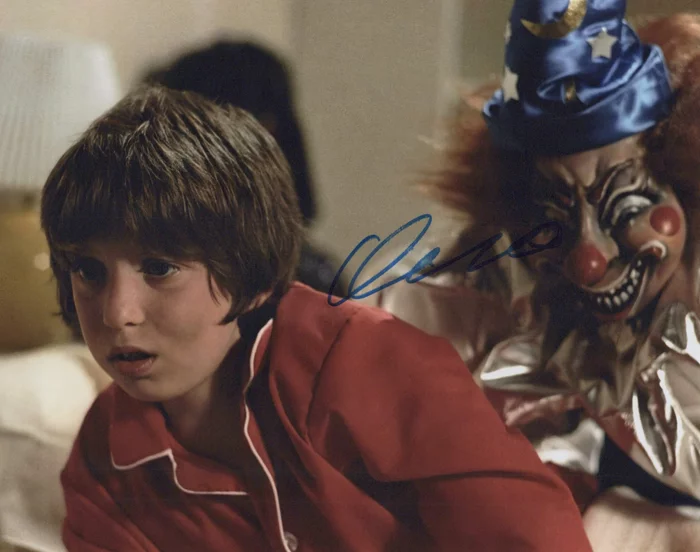 Oliver Robins autograph