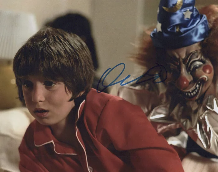 Oliver Robins autograph