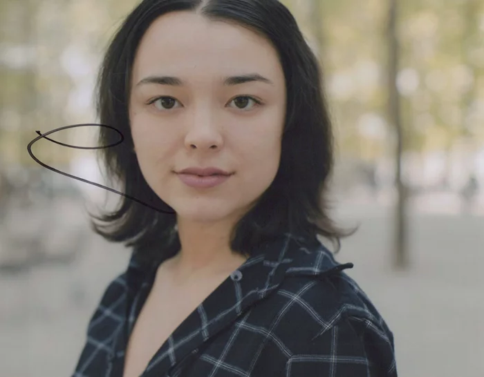 Midori Francis autograph