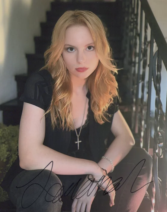 Savannah Judy autograph