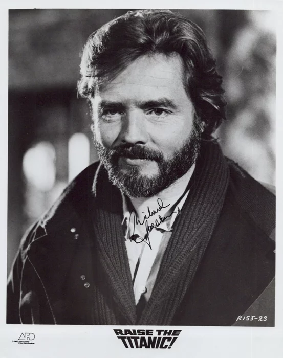 Richard Jordan autograph