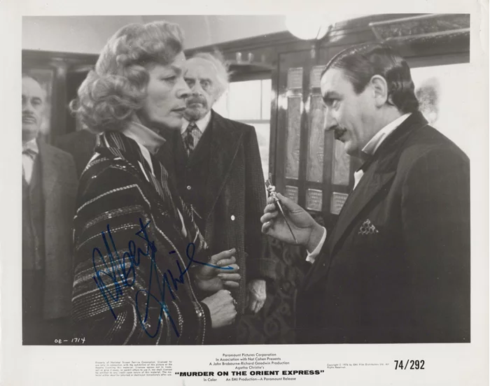 Albert Finney autograph