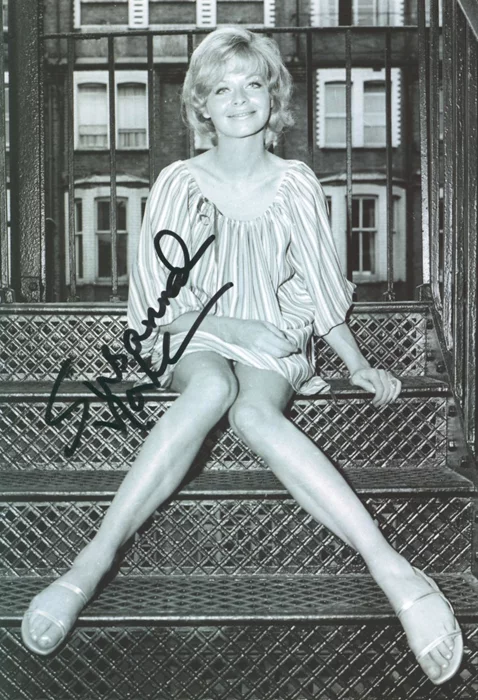 Susannah York autograph