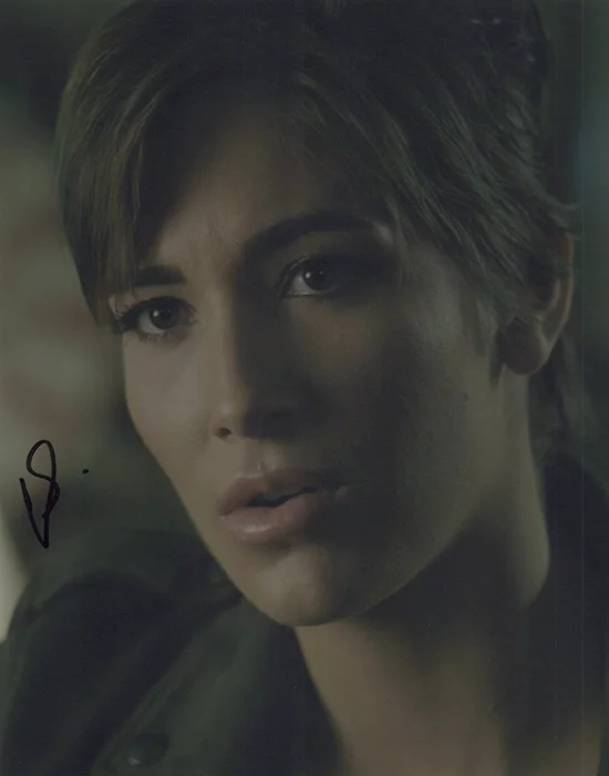 Kayla Eva autograph
