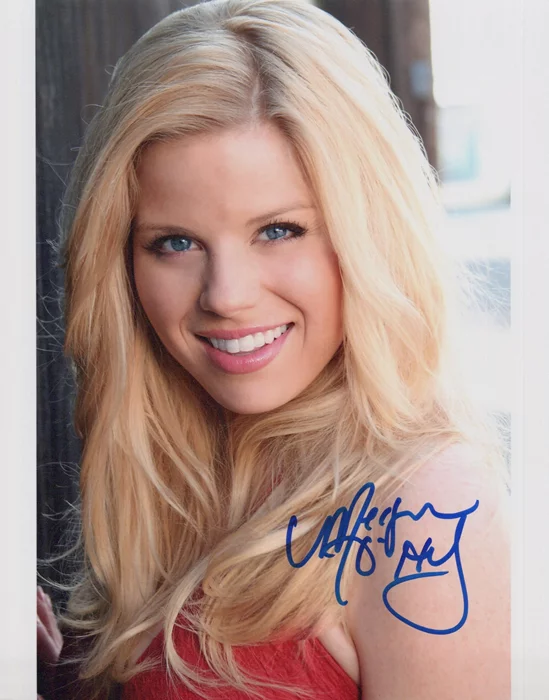 Megan Hilty autograph