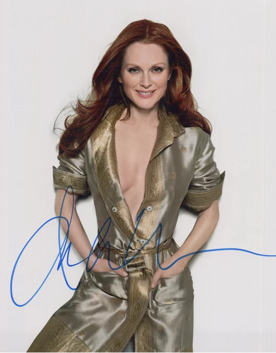 Julianne Moore autograph