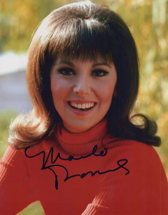 Marlo Thomas autograph
