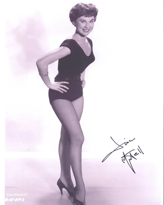 Lisa Montell autograph