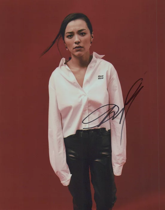 Midori Francis autograph