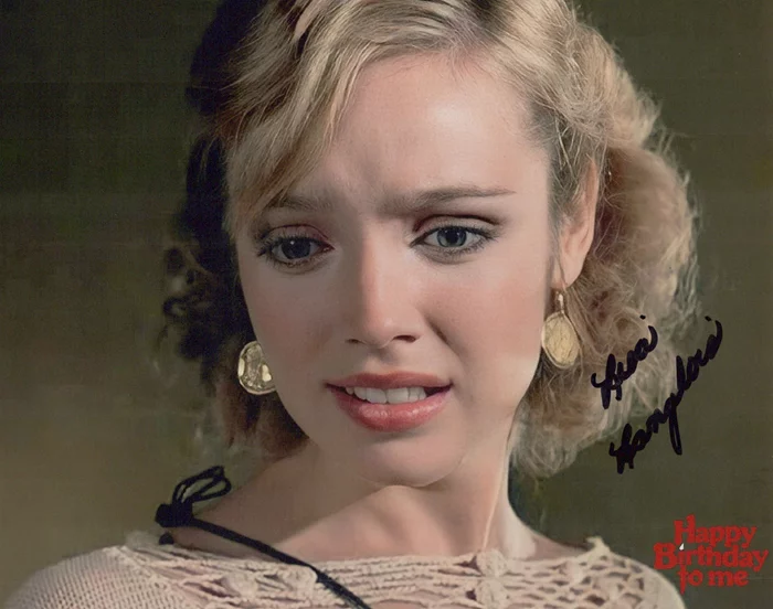 Lisa Langlois autograph