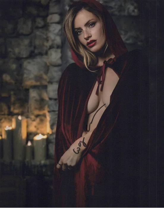 Cody Cameron autograph