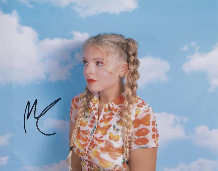 Mckenna Camille autograph