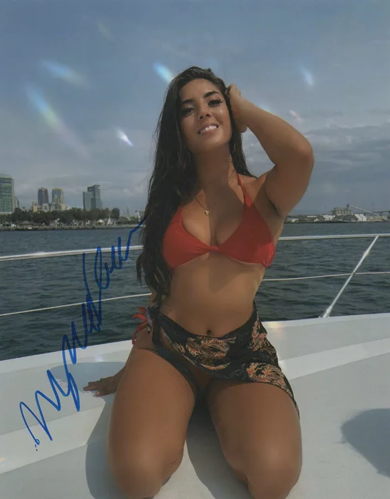 Morgen Koonce autograph