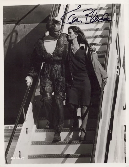 Karen Black autograph