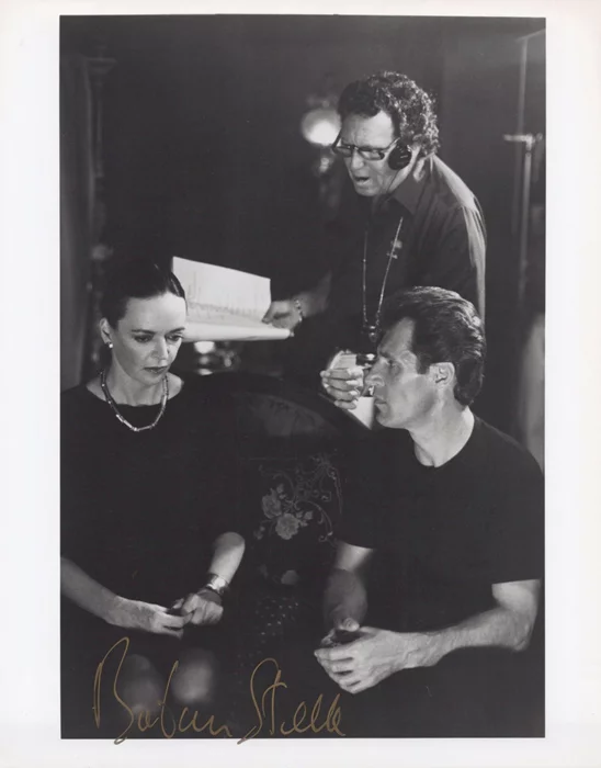 Barbara Steele autograph