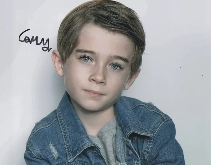 Cary Christopher autograph