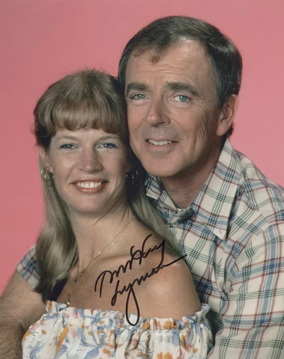 Dorothy Lyman autograph