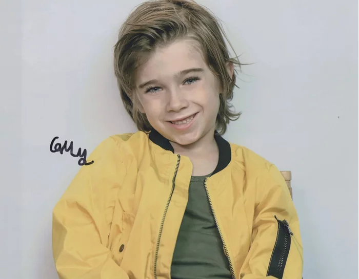Cary Christopher autograph