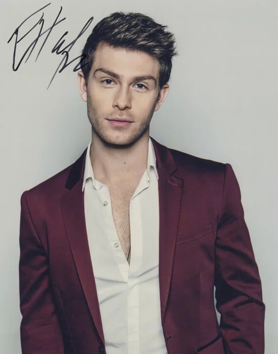 Evan Hofer autograph