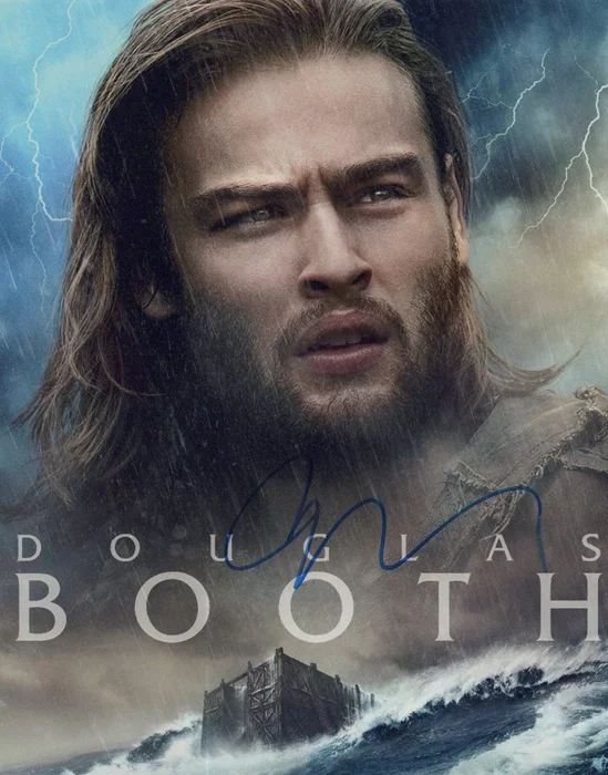 Douglas Booth autograph