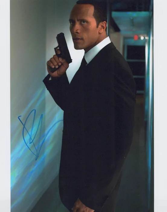 Dwayne Johnson autograph