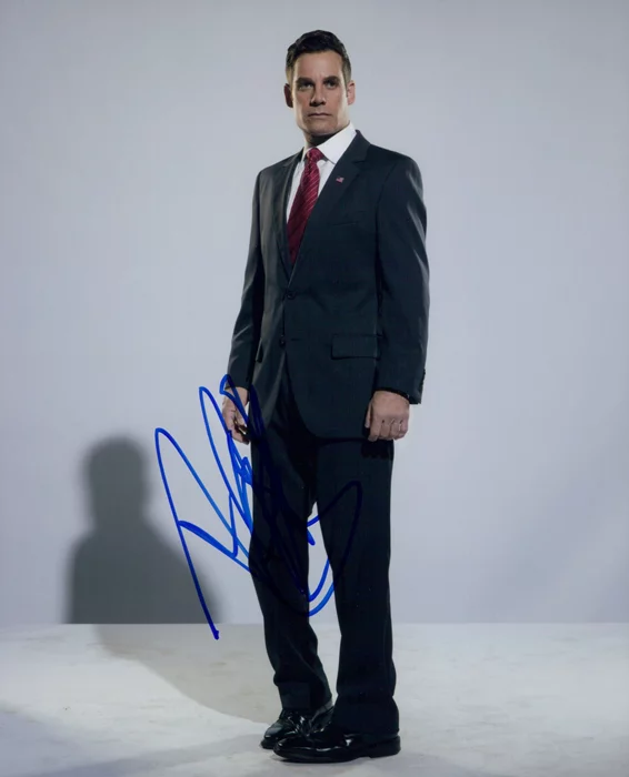 Adrian Pasdar autograph