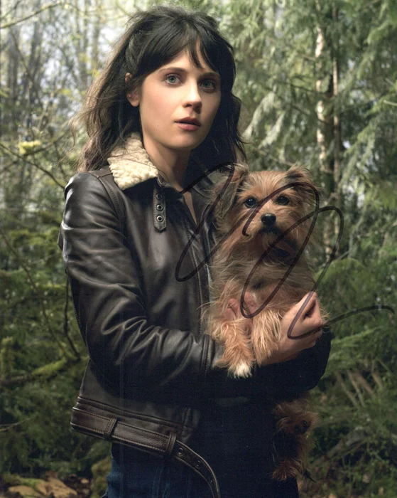 Zooey Deschanel autograph