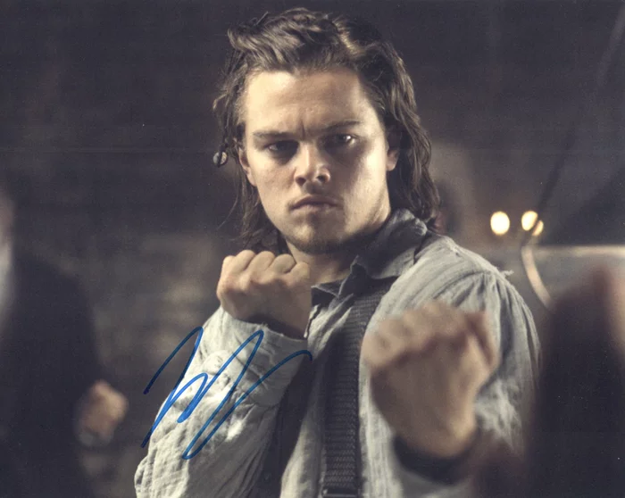 Leonardo DiCaprio autograph
