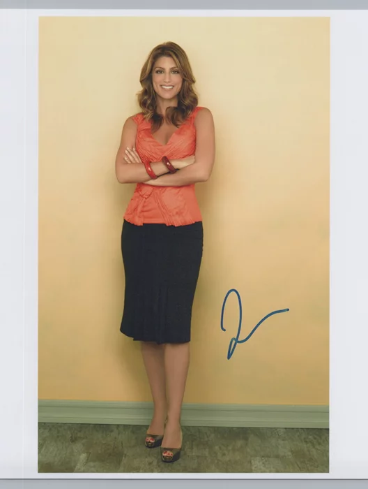 Jennifer Esposito autograph