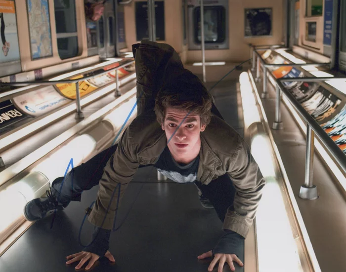 Andrew Garfield autograph