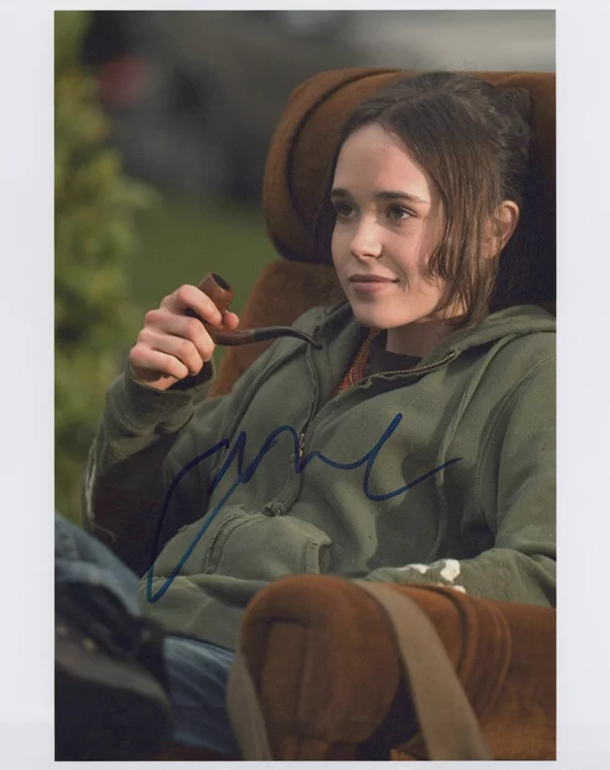 Ellen Page autograph