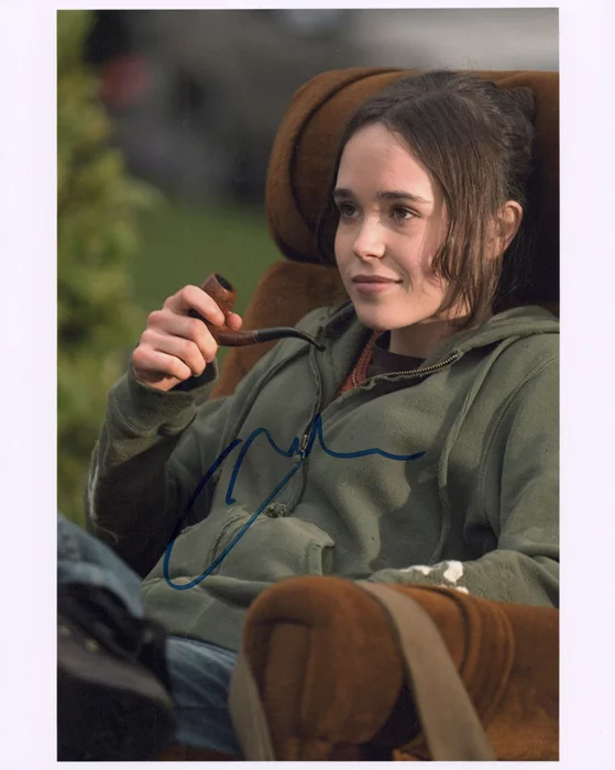 Ellen Page autograph