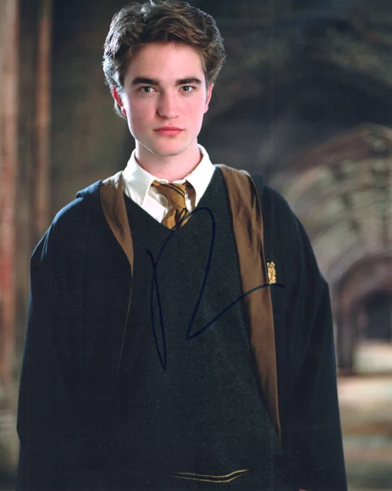 Robert Pattinson autograph
