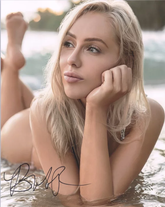 Brittany Porter autograph