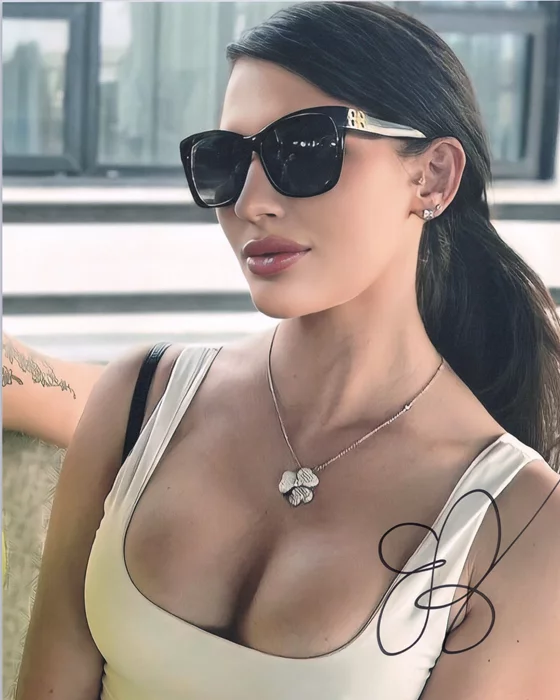 Erin Ziering autograph